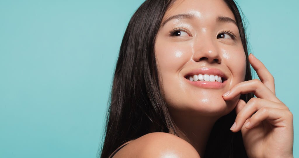 Tips for A Youthful Glowing Skin