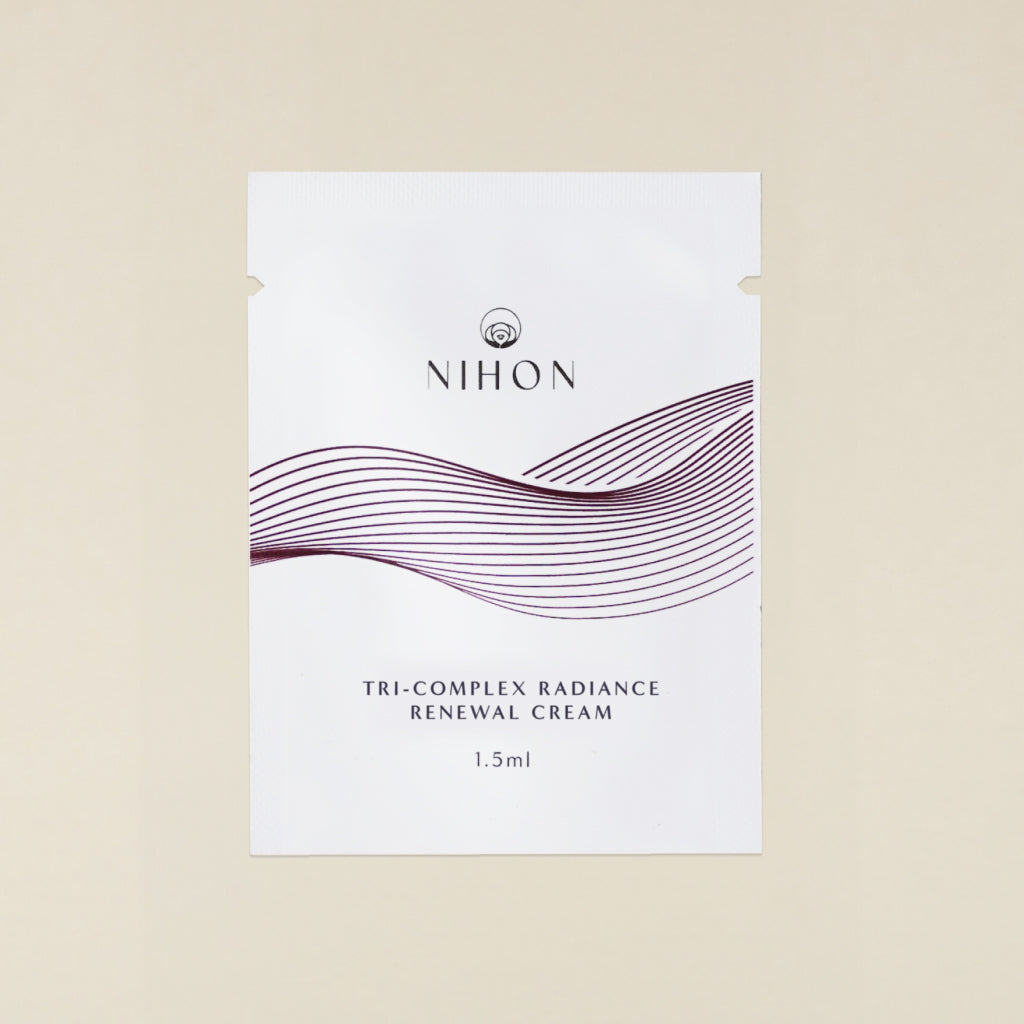 🎁 Tri-Complex Radiance Renewal (1.5ml) (100% off)